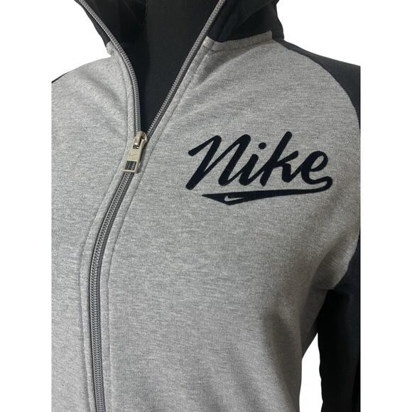 Nike Women’s Tech Fleece Zip Jacket Gray Black Logo Size M - Picture 3 of 5
